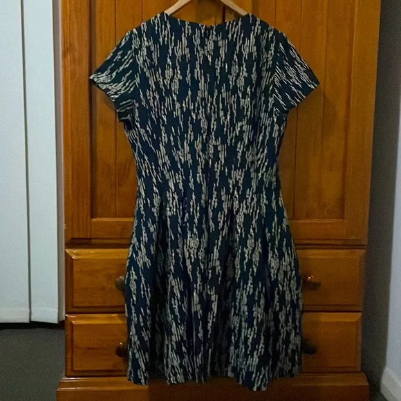 Tokito Dress - Picture 4 of 4